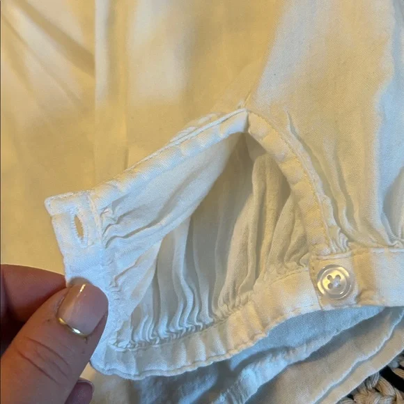 Old Navy Embroidered Cotton Flowy Boho Top Sz L - Picture 3 of 8